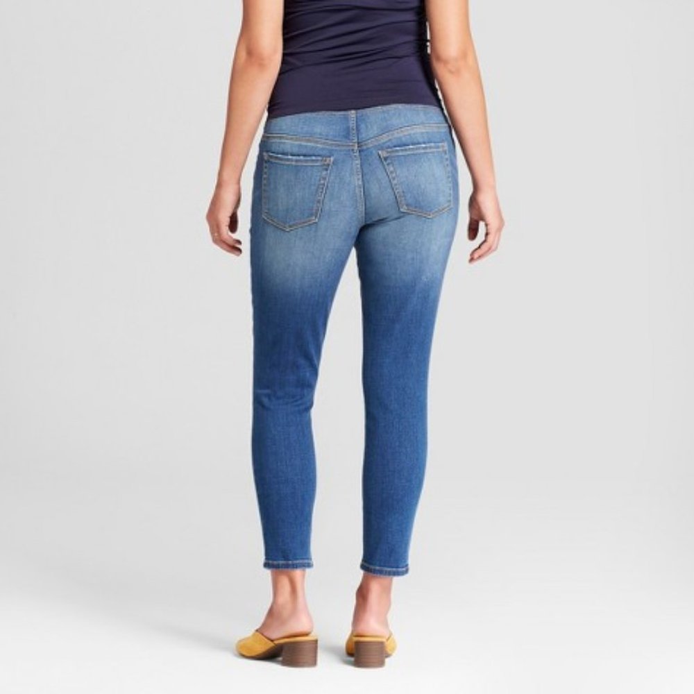 Jeans - Picture 2 of 4